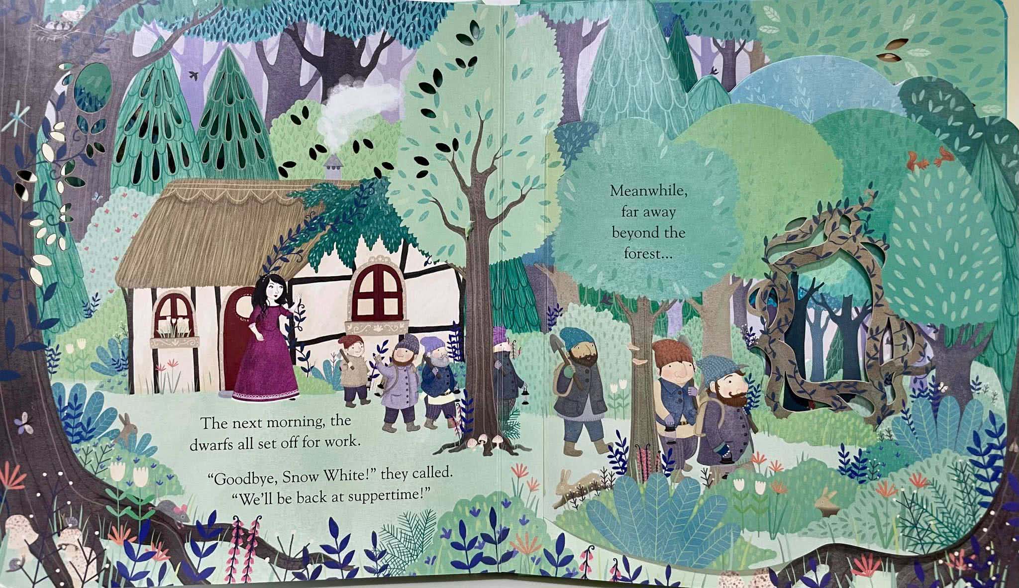 Snow White & Seven Dwarfs（Peep Inside a Fairy Tale）（硬頁翻翻書）